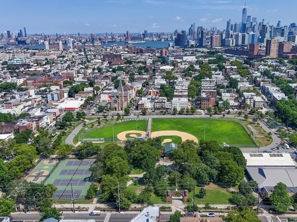 433 Central Avenue image 27 of 36