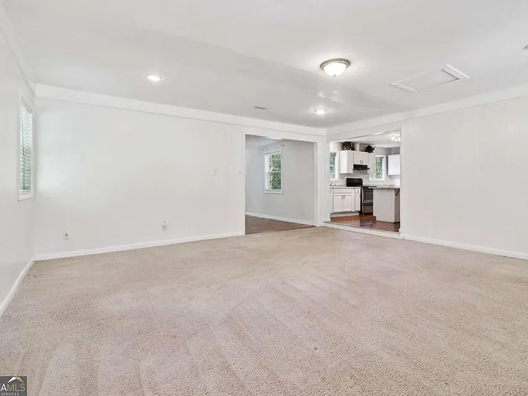 2344 Chestnut Log Pl — Photo 21