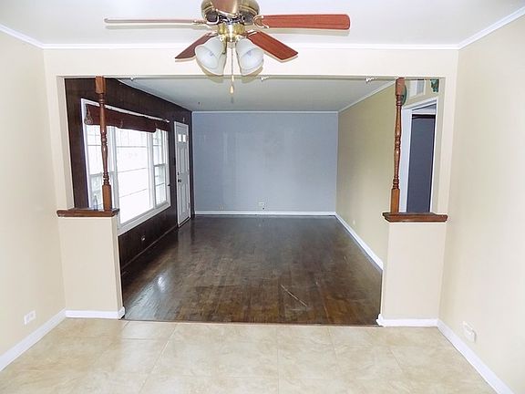 3rd image of 840 N Roy Ave