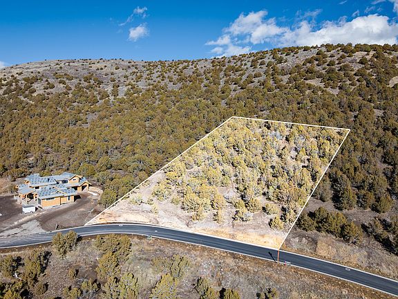 5th image of 2877 E La Sal Peak Dr