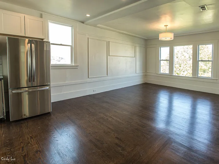 249 Eureka St — Photo 12