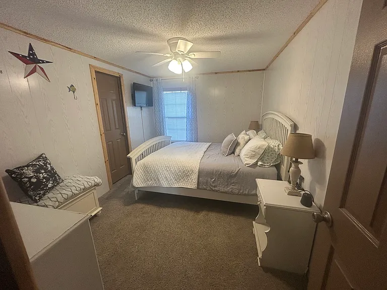 1226 Henderson Landing Rd — Photo 11
