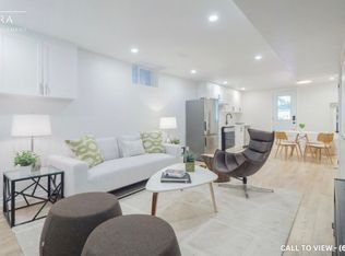 18 Millbrook Cres #2, Toronto, ON M4K 1H3