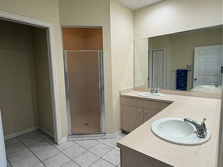 909 SW 47th Ter #201 — Photo 19