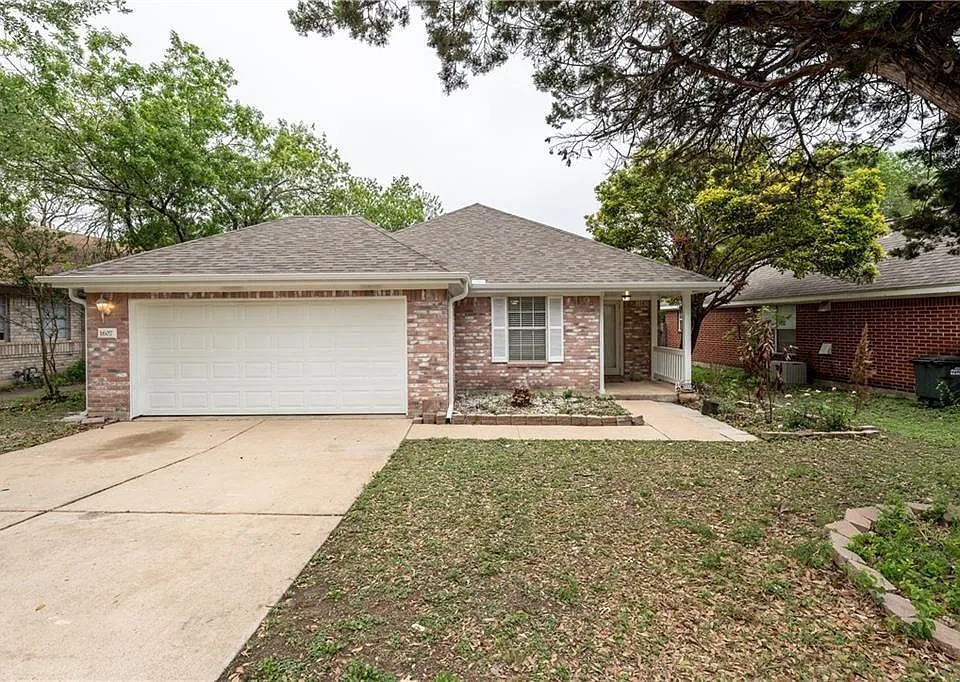 1607 Greening Way