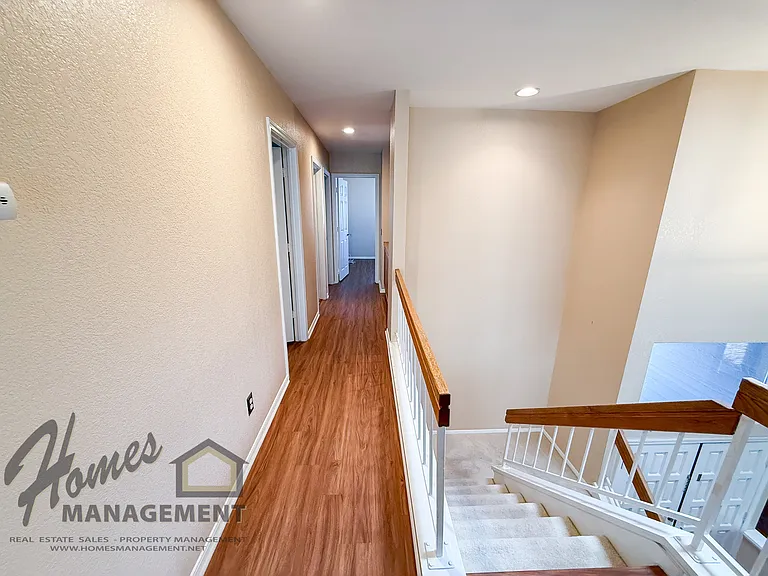 593 Silver Shadow Dr — Photo 18
