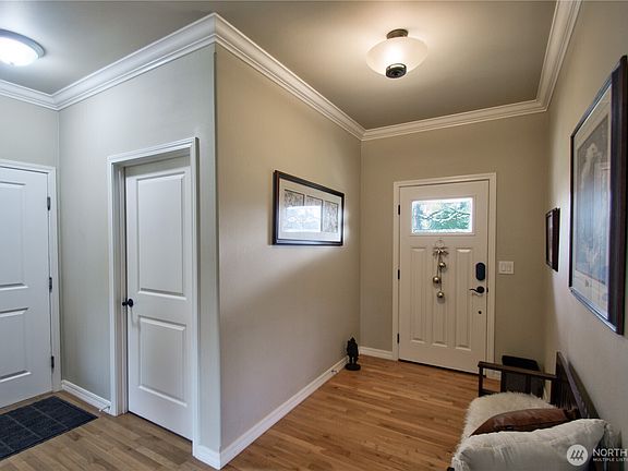 2nd image of 5403 Lemon Road NE