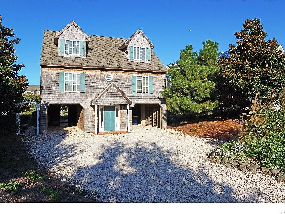1st image of 110 W Cape Shores Dr