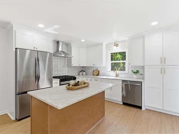 3375 Spinnaker Way, Acworth, GA 30102