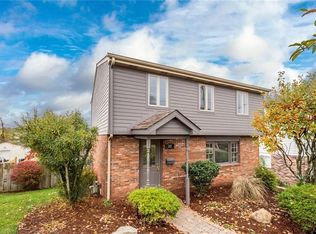 93 Skyvue Dr, Pittsburgh, PA 15234