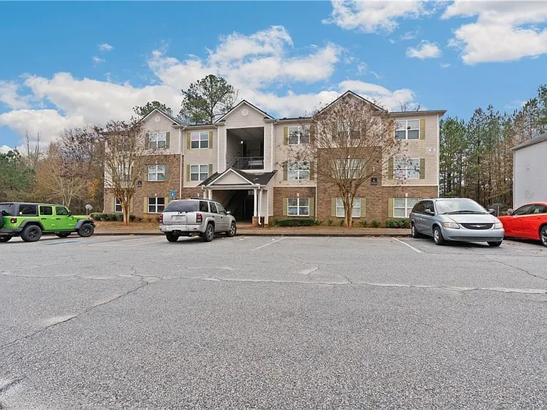 6104 Waldrop Pl — Photo 1