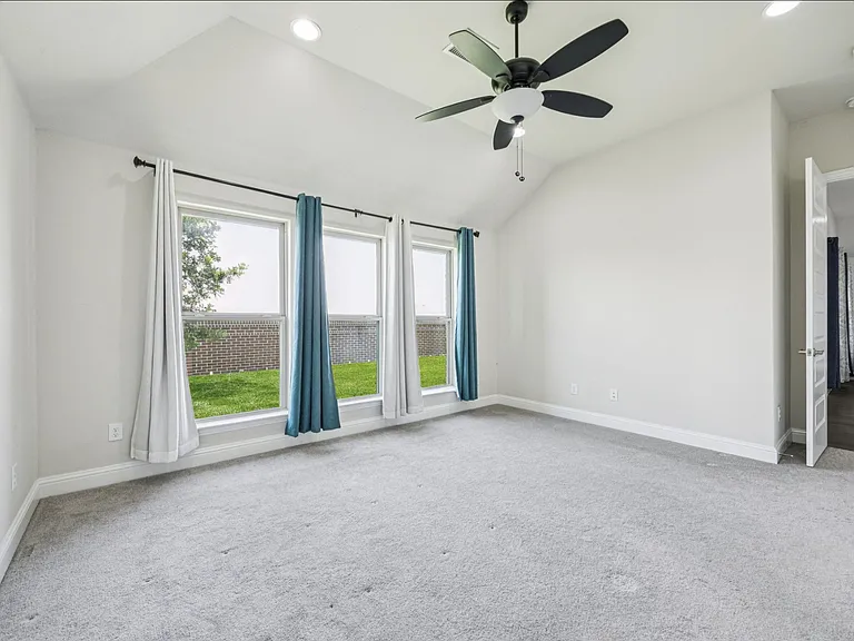 3201 Velma Ln — Photo 19