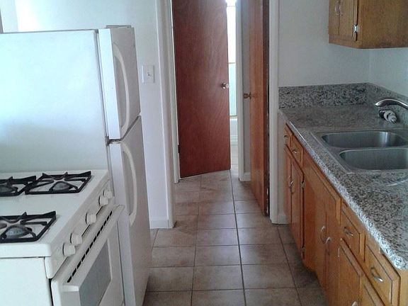 4th image of 269 Corona Ave APT 6