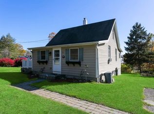 71 Larkspur Dr, Brewster, NY 10509