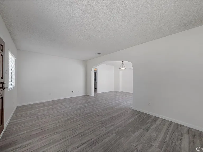 3025 Sherwood Ave — Photo 4