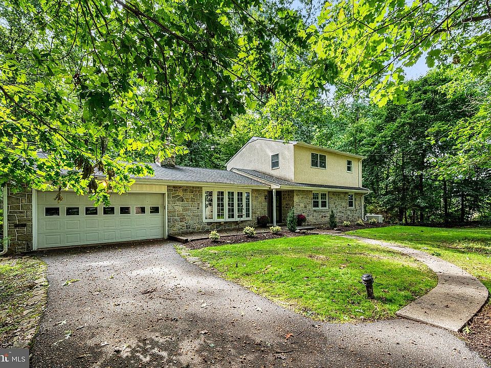 1st image of 149 Grove Rd