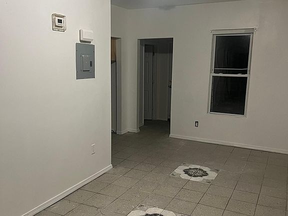 3rd image of 116 Waverly St
