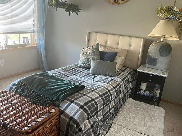 Bedroom #2 - (two windows)