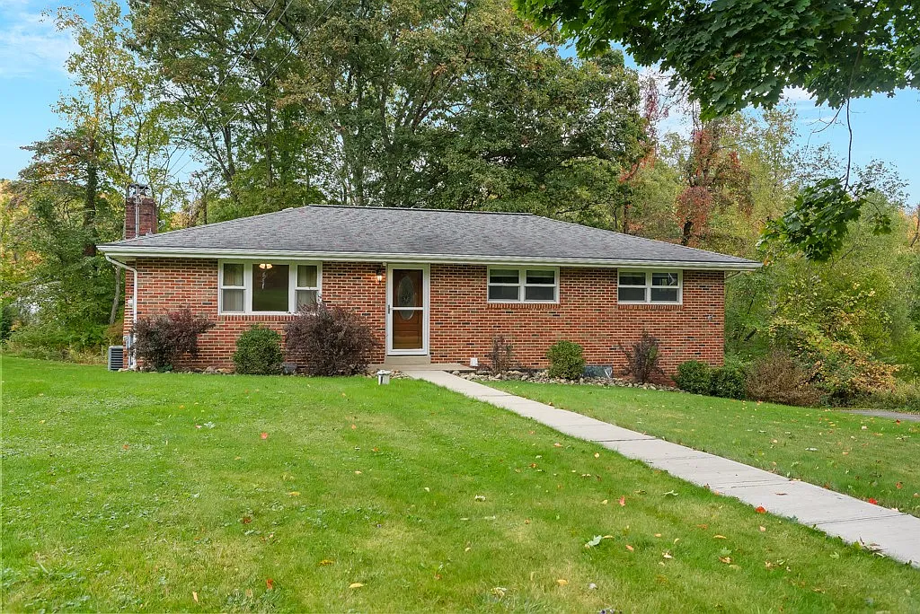 6130 Orchard Ln photo 1