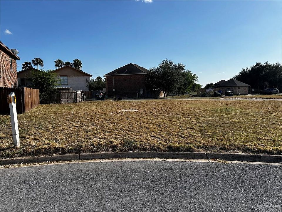 2nd image of 2905 Whitewing Ave