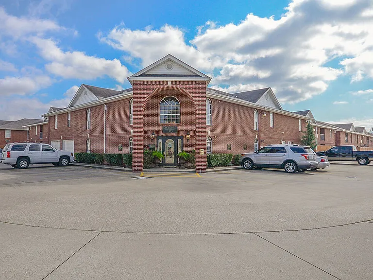 Spurlock North Apartments — Photo 13
