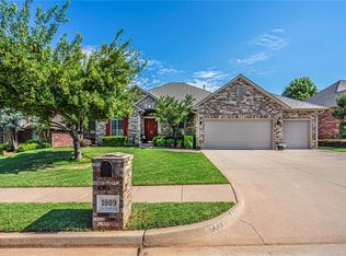1809 Apache Trl, Edmond, OK 73003