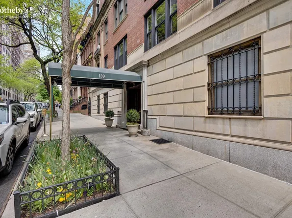139 East 94th Street image 24 of 27