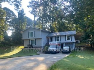 4078 Valley Brook Rd, Snellville, GA 30039