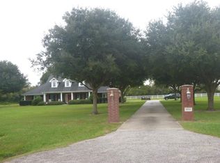 1854 Moore Rd, Beaumont, TX 77713