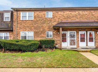 808 Henri Ct #3, Burlington, NJ 08016