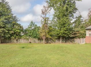 12 Gunnison Dr, Hattiesburg, MS 39401