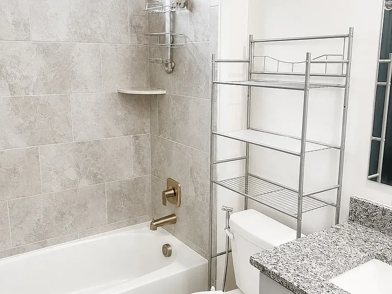 4174 Charles Dickens Dr — Photo 4