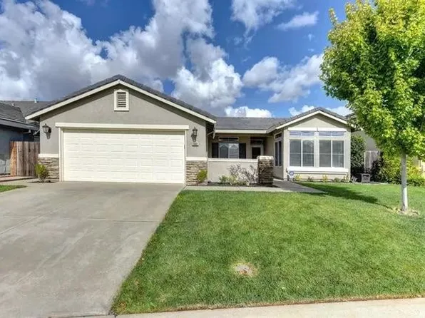 10001 Winged Foot Dr, Sacramento, CA 95829