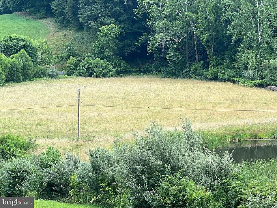 2nd image of Gooney Manor Loop