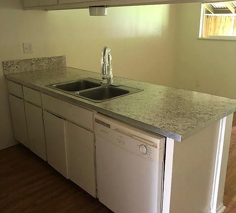 2nd image of 120 Coers Cir