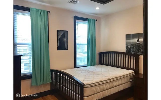 Rented by Douglas Elliman | media 20