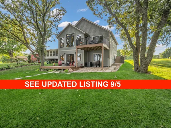 146 Country Club Dr, Lake Park, IA 51347