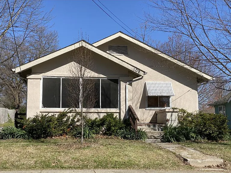 102 S Garth Ave — Photo 5