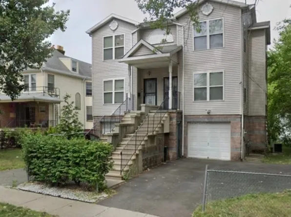 175 N Walnut St, East Orange City, NJ 07017