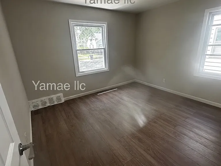 8300 Stout St — Photo 9