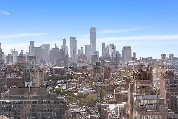 Sold by Douglas Elliman | media 14