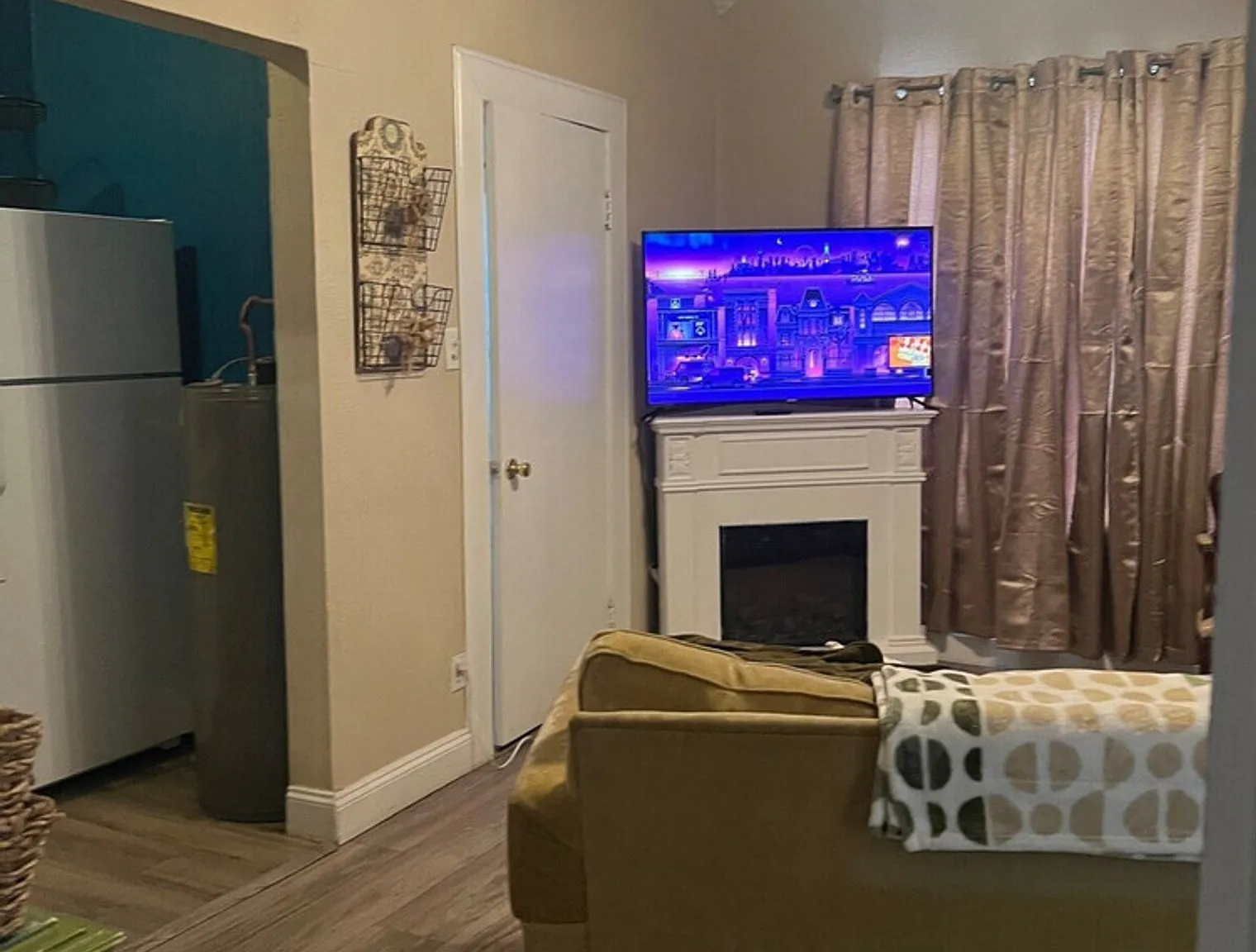 1 bed, 1.0 bath, 495 sqft, $1,486 — Photo 2