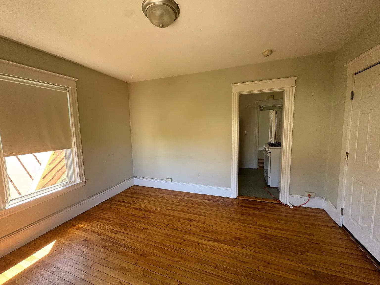 1 bed, $1,600 — Photo 2
