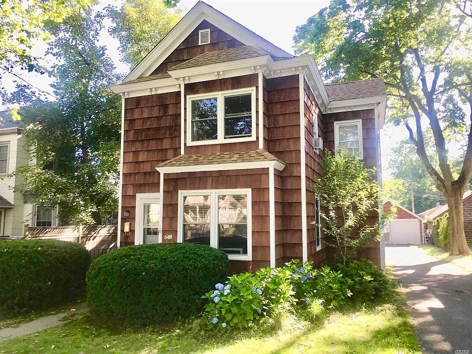 1st image of 648 Roanoke Ave