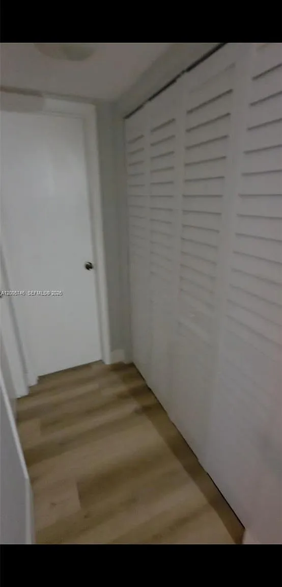 La Salle Park Condo — Photo 4