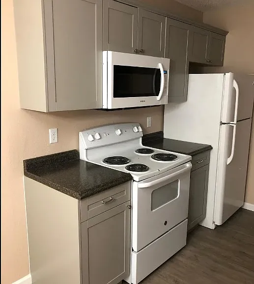 270 Taylor St #15 — Photo 6