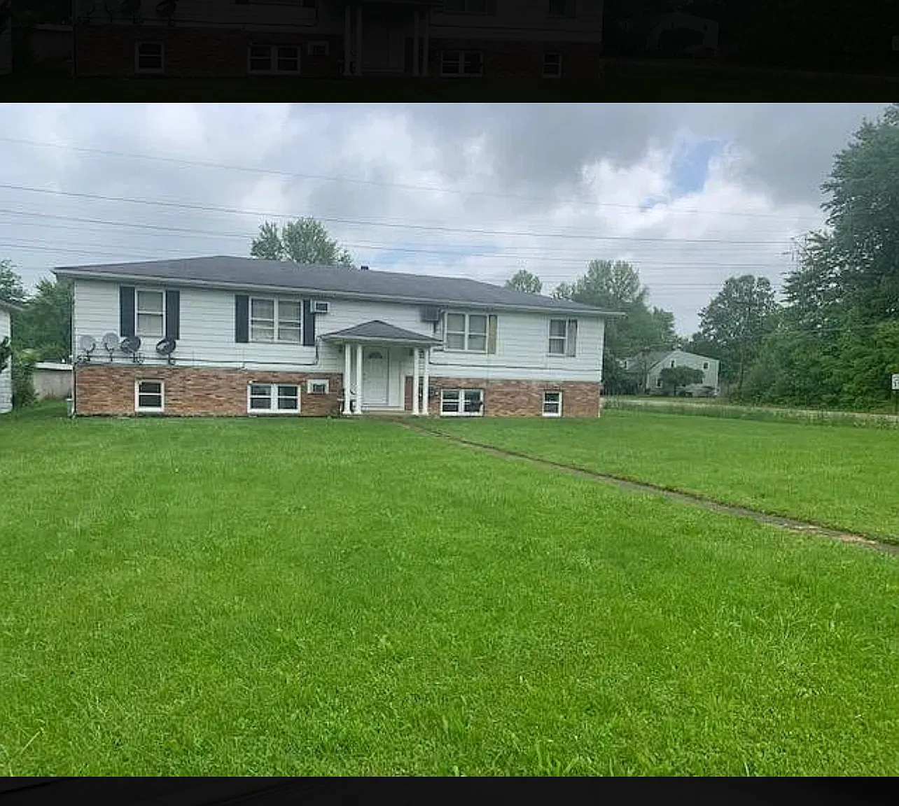2 bed, $1,100 — Photo 1