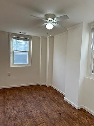 779 Virginia Ave NE #T — Photo 8