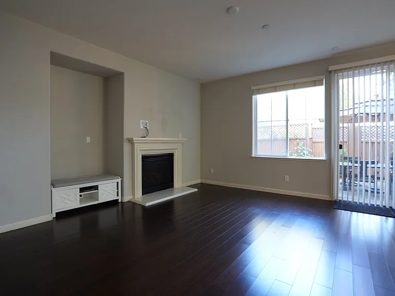 940 Chelebrooke Ct — Photo 9