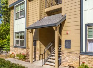 37015 Dubarko Rd, Sandy, OR 97055